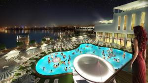 Monolith Yacht Club — фото 15